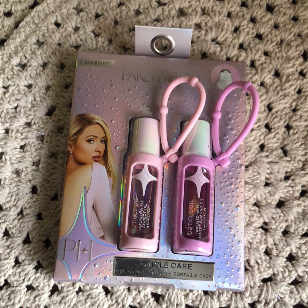 Paris Hilton Nail Cuticle Oil Set